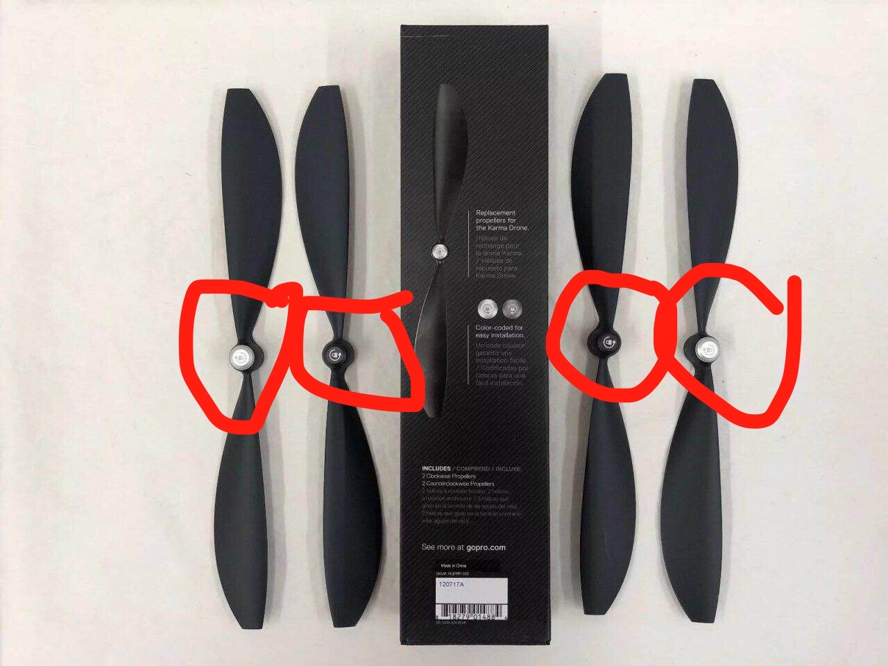 GoPro Karma original propeller blades - hub detail comparison CW CCW